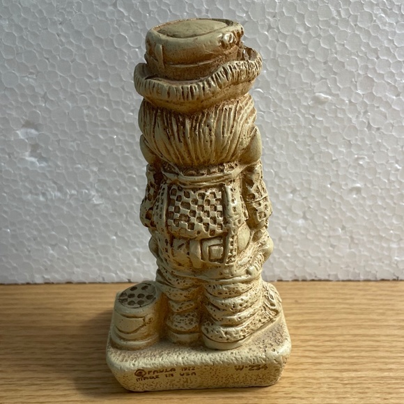 Vintage 1972 Paula Statue Figurine Old Fishermen Never Die They Just Get Tangled - Picture 3 of 8